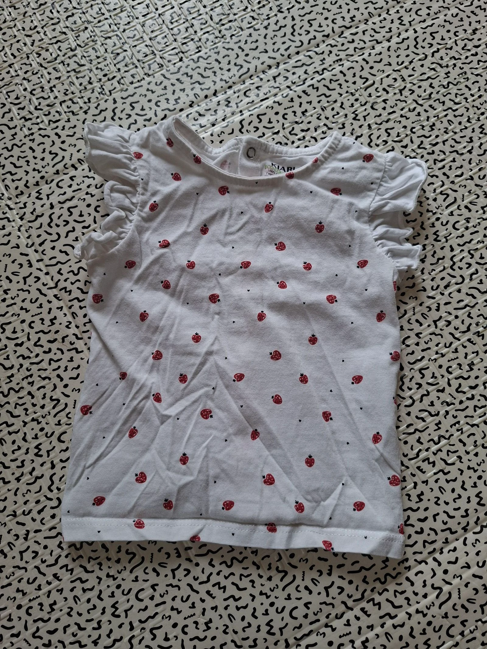 T-shirt bébé fille Kiabi 9 mois 71 cm coton bio blanc fraises manches volantées
